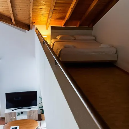 Piazza Grande Duplex Apartman